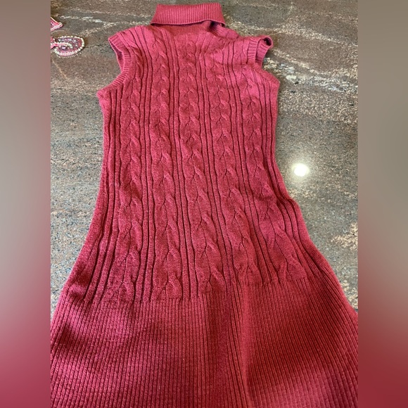 Forever 21 Rich Red Ribbed Knit Top - Picture 2 of 3